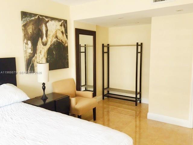 Building Photo - 18031 Biscayne Blvd