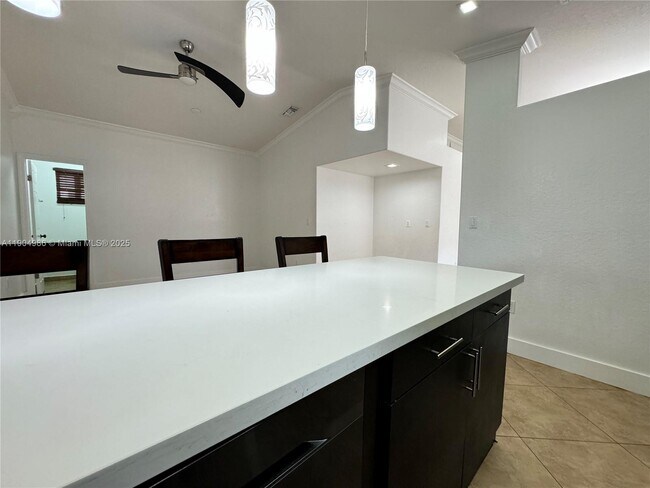 Building Photo - 2875 W 72nd Terrace