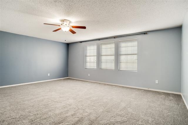 Building Photo - 1130 Annie Oakley Dr