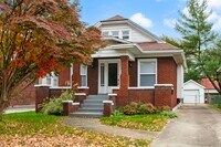 Building Photo - 3 Bedroom House Off Eastern Parkway