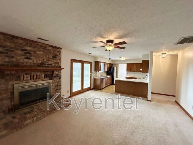 Building Photo - 857 Spinnaker Rd