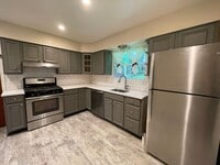Building Photo - Tastefully Updated 3 Bedroom Home in McCan...