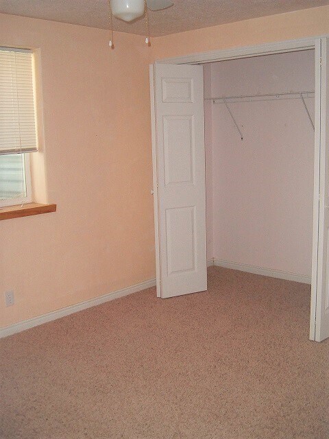 Building Photo - 1808 S Von Elm St