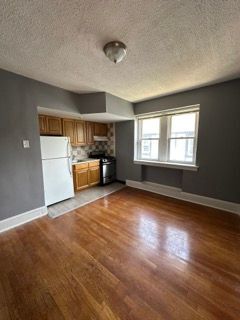 Building Photo - 6621 Blakemore St