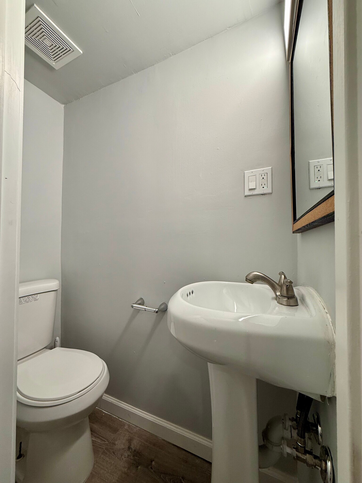 Building Photo - 238 Stevenson Sq