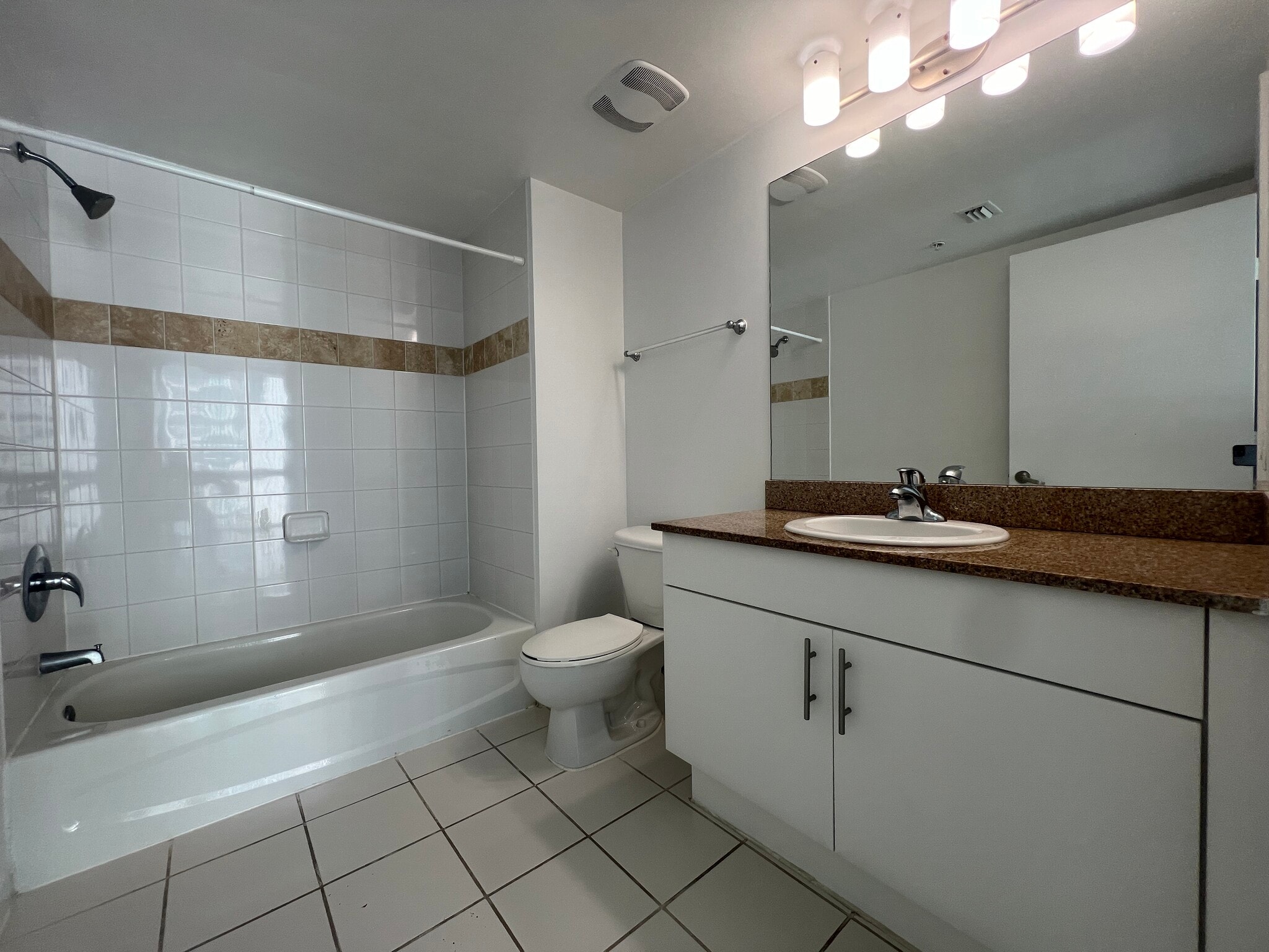 Master Bathroom - 1861 NW South River Dr