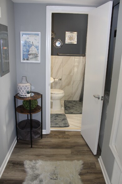 Building Photo - 2110 38th St SE