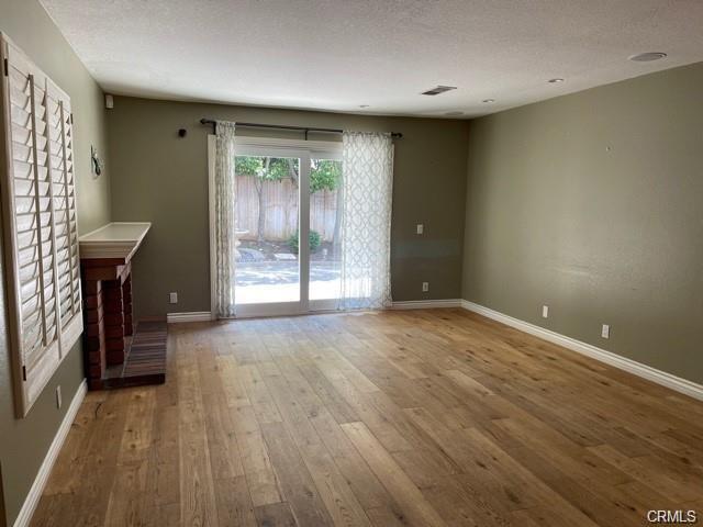 Building Photo - 43 Brena