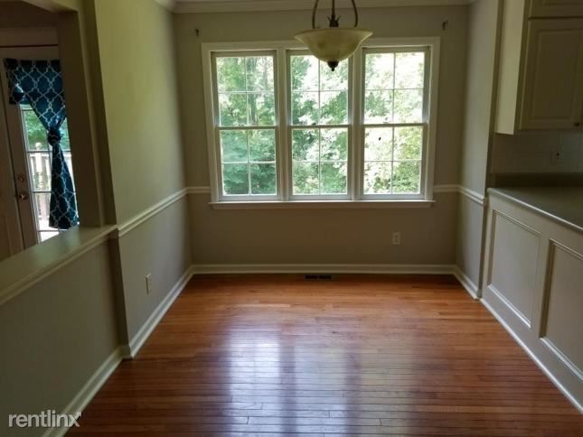 Building Photo - 4 br, 2 bath House - 661 i Deer Oaks Drive