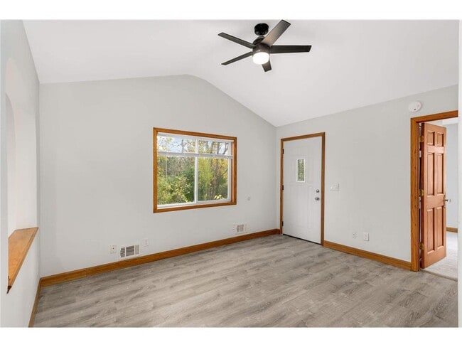 Primary Photo - 2340 Ives Ln N