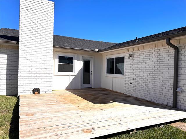 Building Photo - 1208 Crestwood Ct