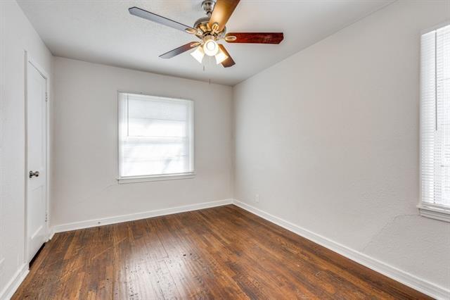 Building Photo - 4256 Standish Rd