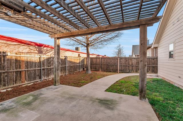 Building Photo - 308 Black Bear Dr