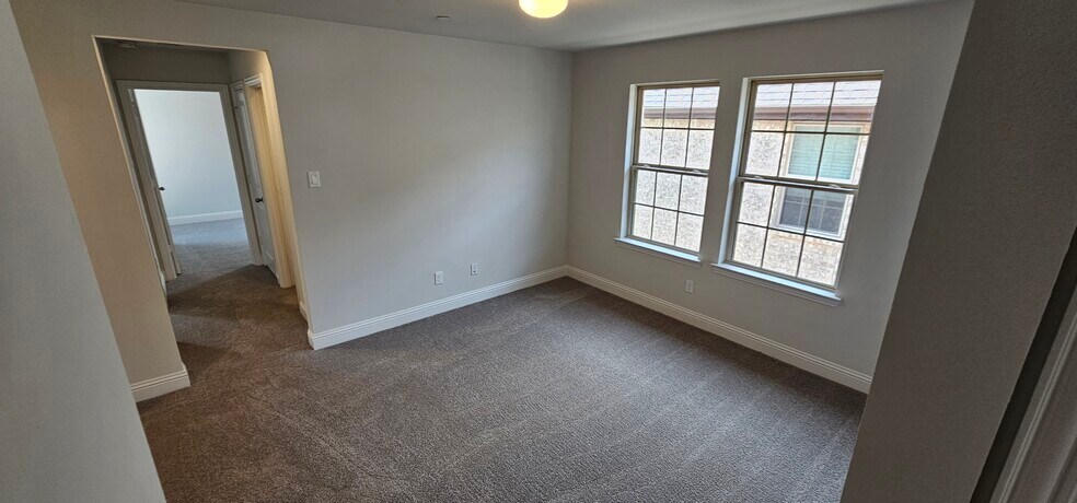 Building Photo - 5960 Bursey Rd