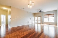 Building Photo - 870 Inman Vlg Pkwy NE