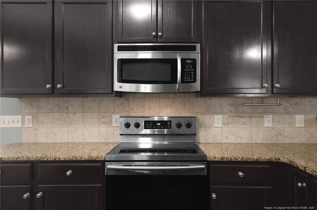 Building Photo - 132 Shellbark Dr