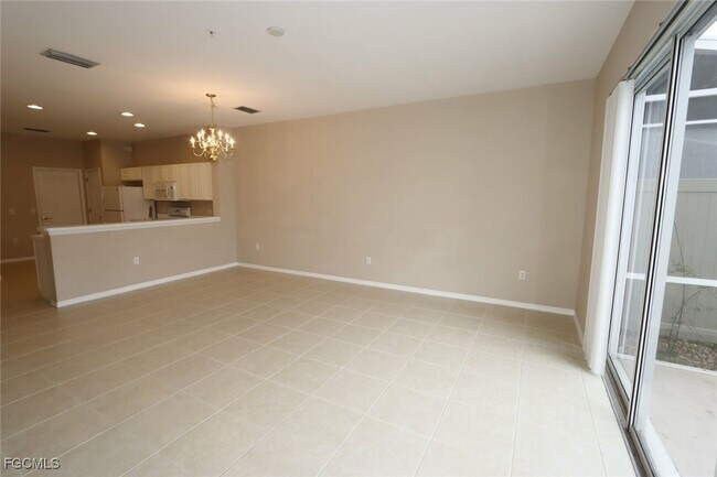 Building Photo - 1172 Oxford Ln