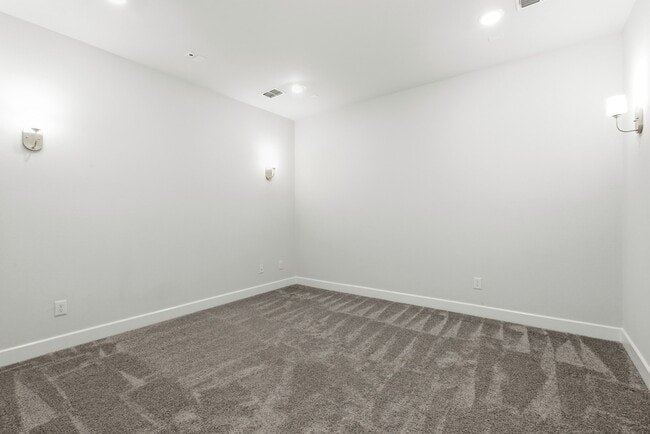 Building Photo - 4610 Elan Bend Ct