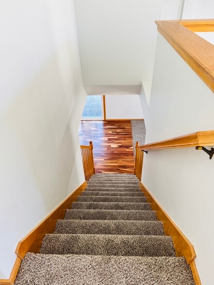 Building Photo - 7425 Wistful Vista Dr