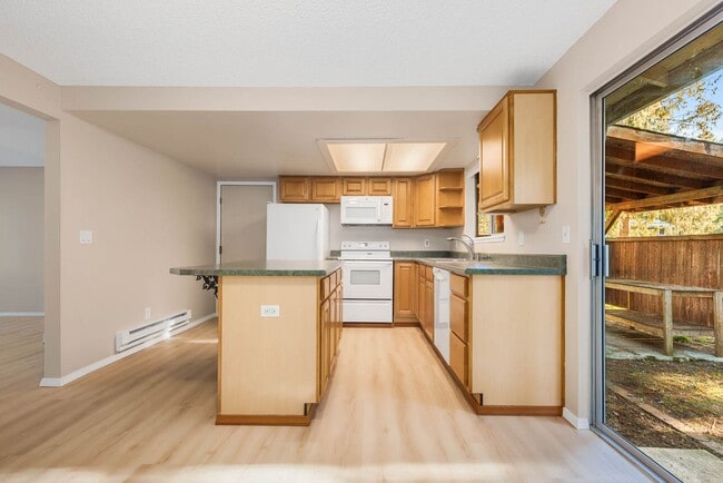 Building Photo - 44301 SE 146th St