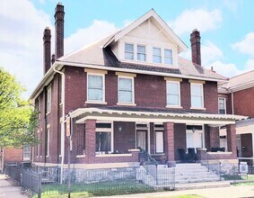 Building Photo - 0065 WARREN ST.