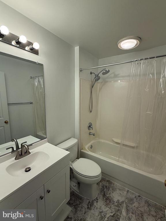 Building Photo - 17301 Pacific Rim Terrace