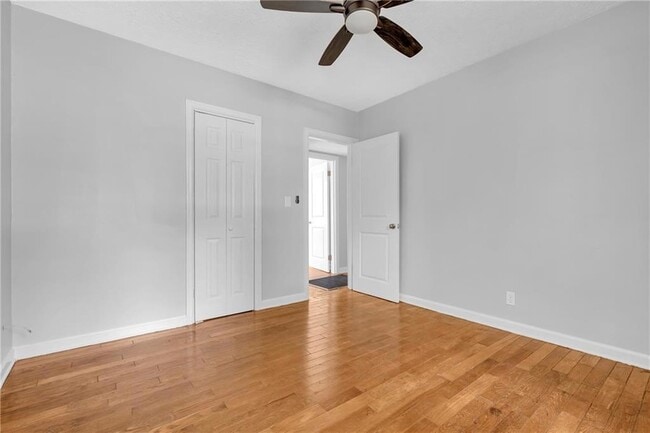 Building Photo - 4805 Chaudron Dr