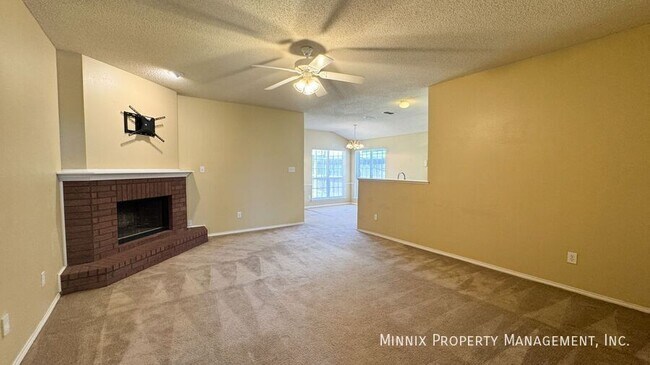 Building Photo - 7514 Paris Ave