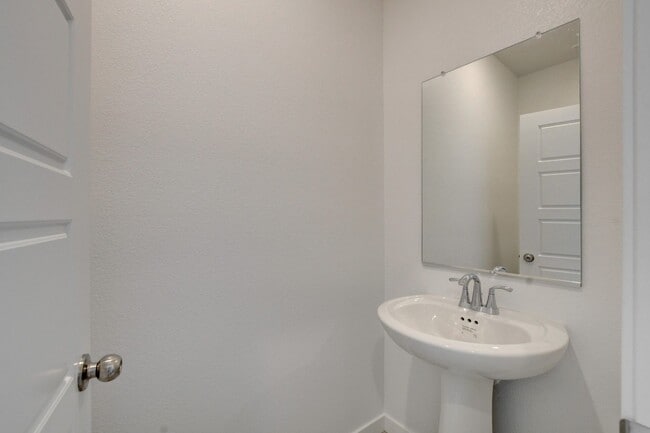 Building Photo - NEW NEXT GEN 4 Bedroom, 2 Story Home in CADENCE!
