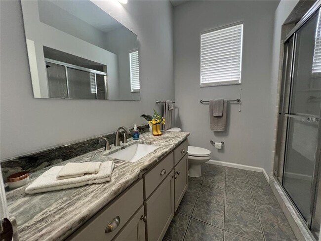 Building Photo - 2515 NW 53rd Ave Rd