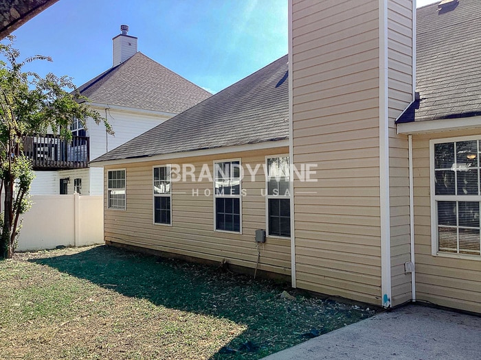 Building Photo - 2056 Registry Pl