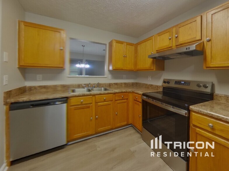 Building Photo - 3038 Waldrop Cir