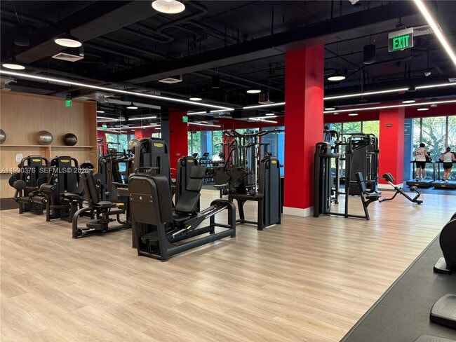 Building Photo - 7661 NW 107th Ave