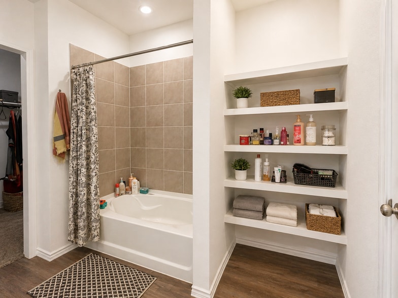 Building Photo - 5207 Twin Acorn Ct