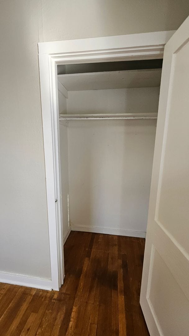 Building Photo - 1 bed with yard! Condo near UNM!