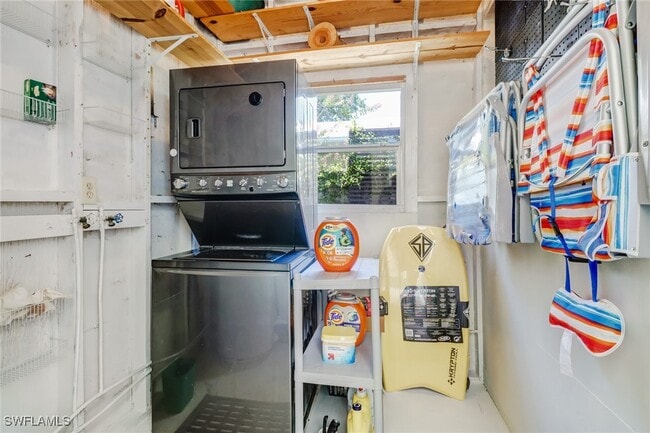 Building Photo - 1081 Hollygate Ln