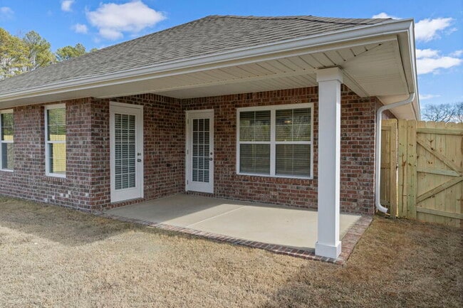 Building Photo - 9102 Eagle Trce Dr SE
