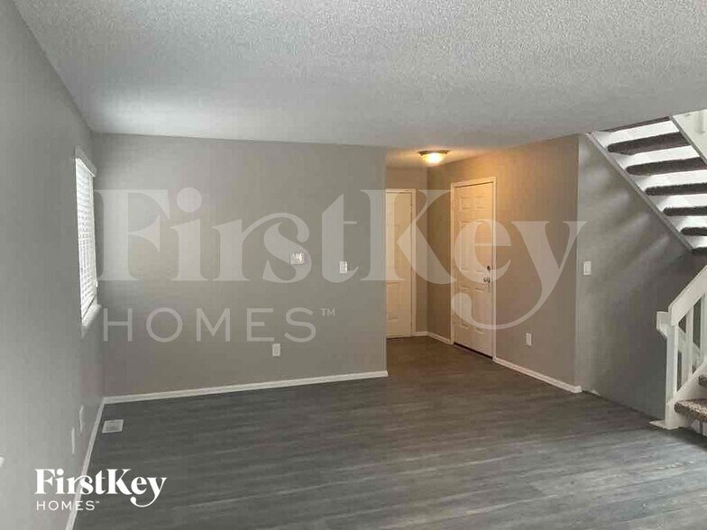 Building Photo - 6243 Xavier St