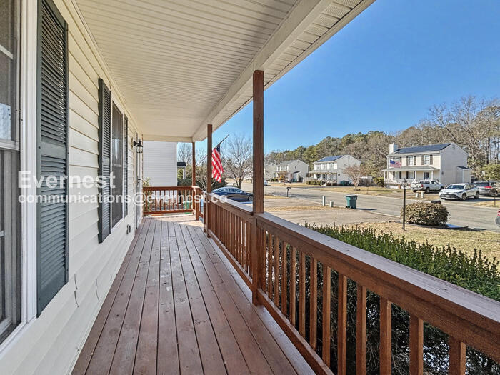 Building Photo - 1909 Greenstone Ct