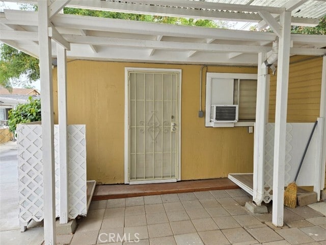 Building Photo - 4145 El Molino Blvd