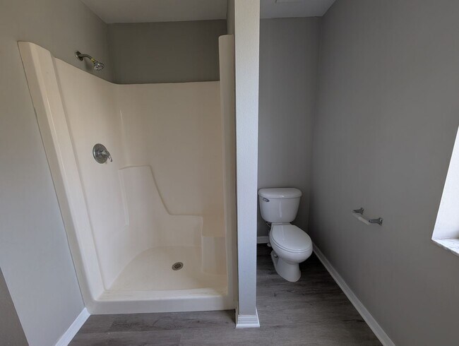 Building Photo - 9019 Cochise Ln