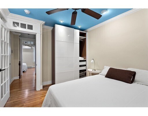 Building Photo - 6 N Hudson St