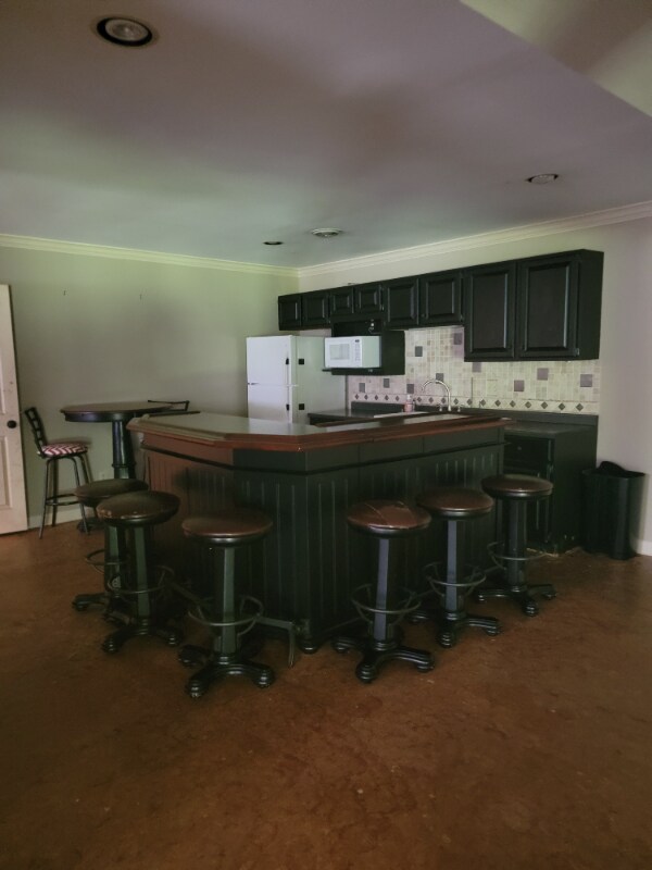 Building Photo - 712 E Fox Den Dr
