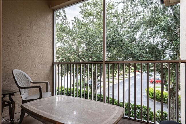 Building Photo - 15449 Bellamar Cir