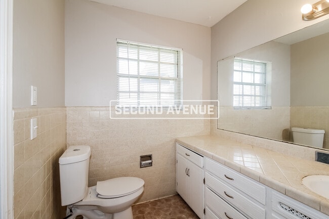 Building Photo - 2517 SW 67th St