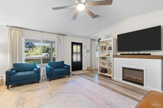 Building Photo - 5276 Springdale Dr