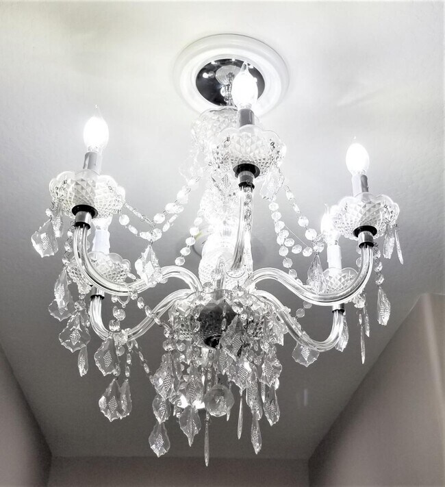 Building Photo - 2248 E Ottawa Ln