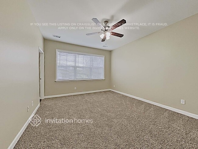 Building Photo - 18610 The Commons Blvd