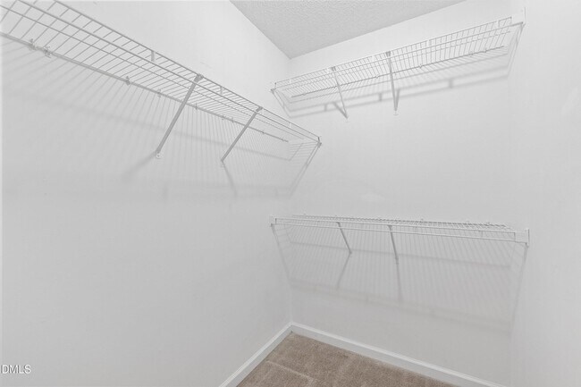 Building Photo - 1224 Grovewood Dr