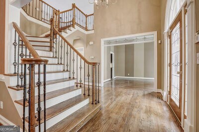 Building Photo - 9485 Nesbit Lakes Dr